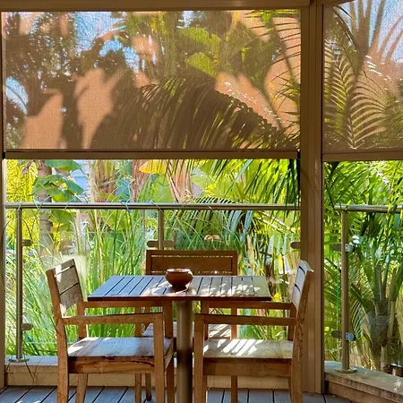 St Barth 5* Канни