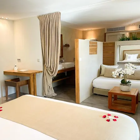 St Barth Konukevi 5*