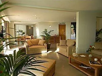 St Barth